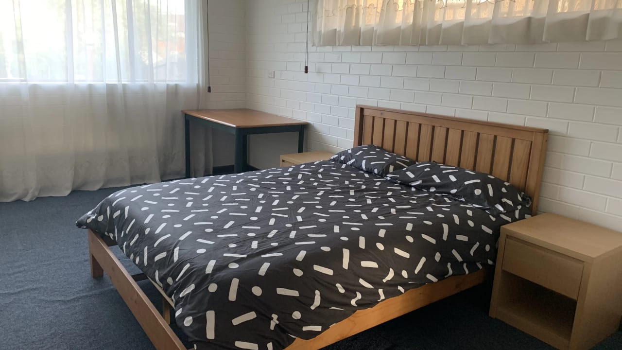 Whole property with 2 rooms for rent