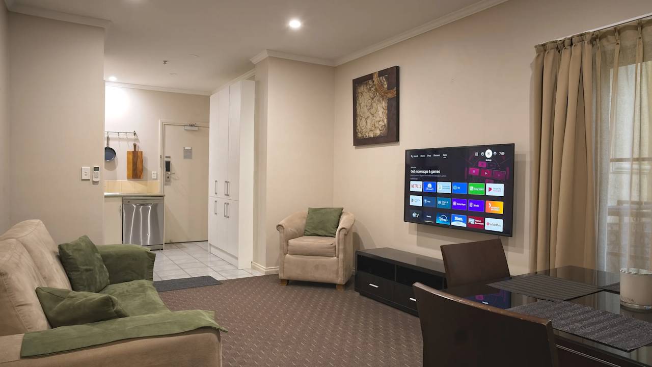 Furnished room in a flatshare