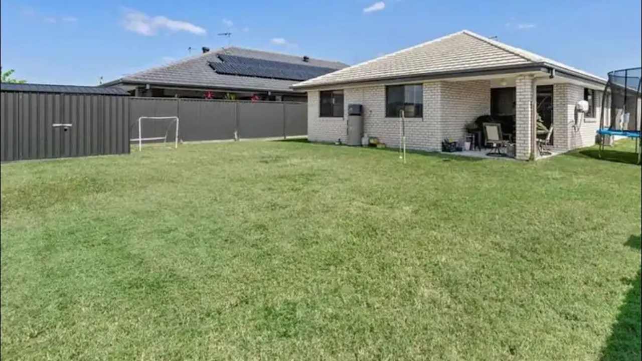 Unfurnished room in a share house