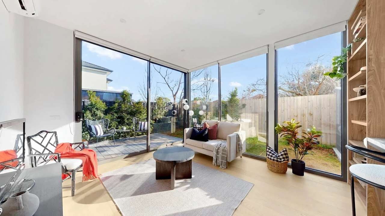 Furnished room with ensuite in a share house