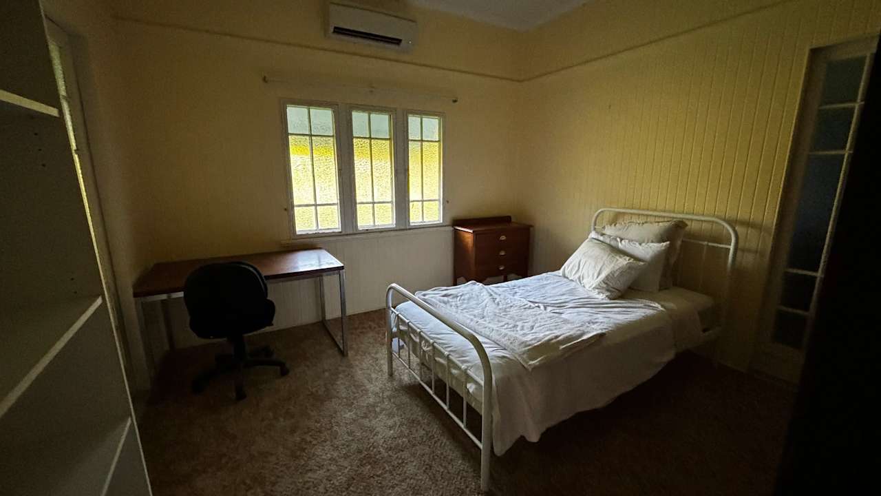 Furnished room with own bathroom