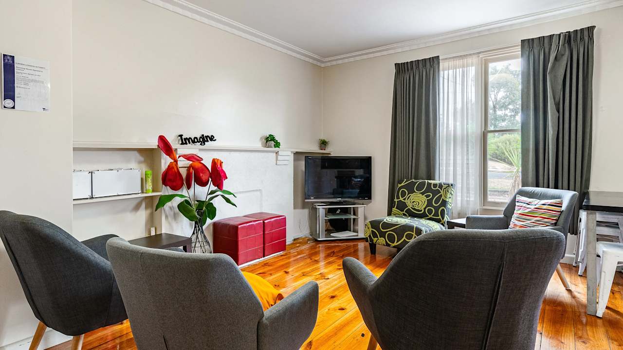 Furnished room in a share house