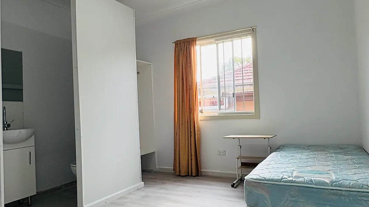 Furnished room with ensuite in a share house