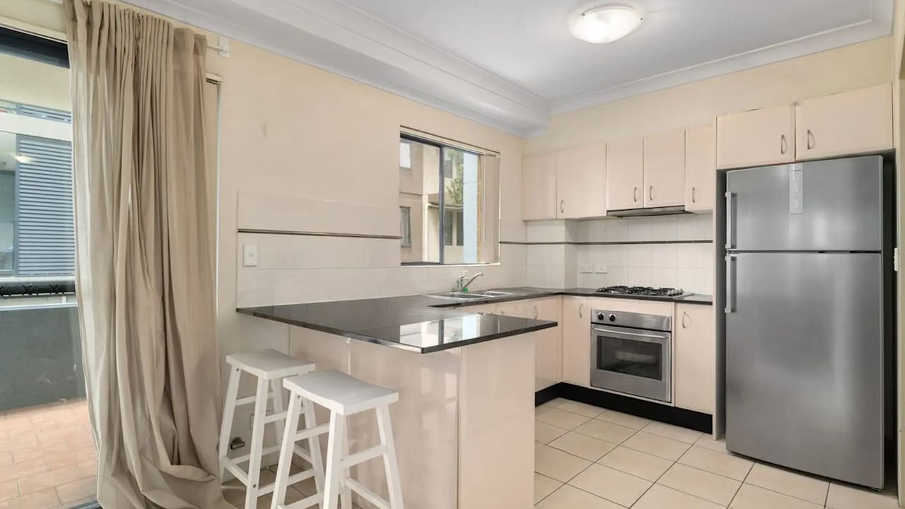 Whole property with 2 rooms for rent