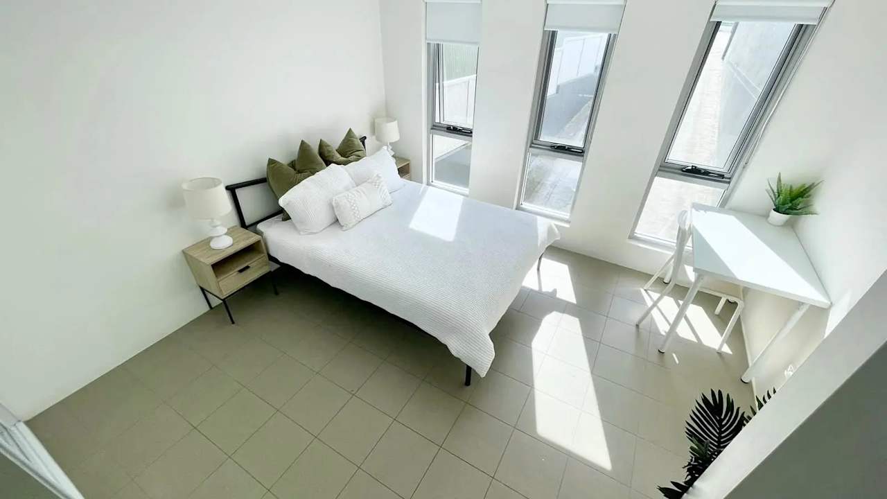 Room studio flat for rent