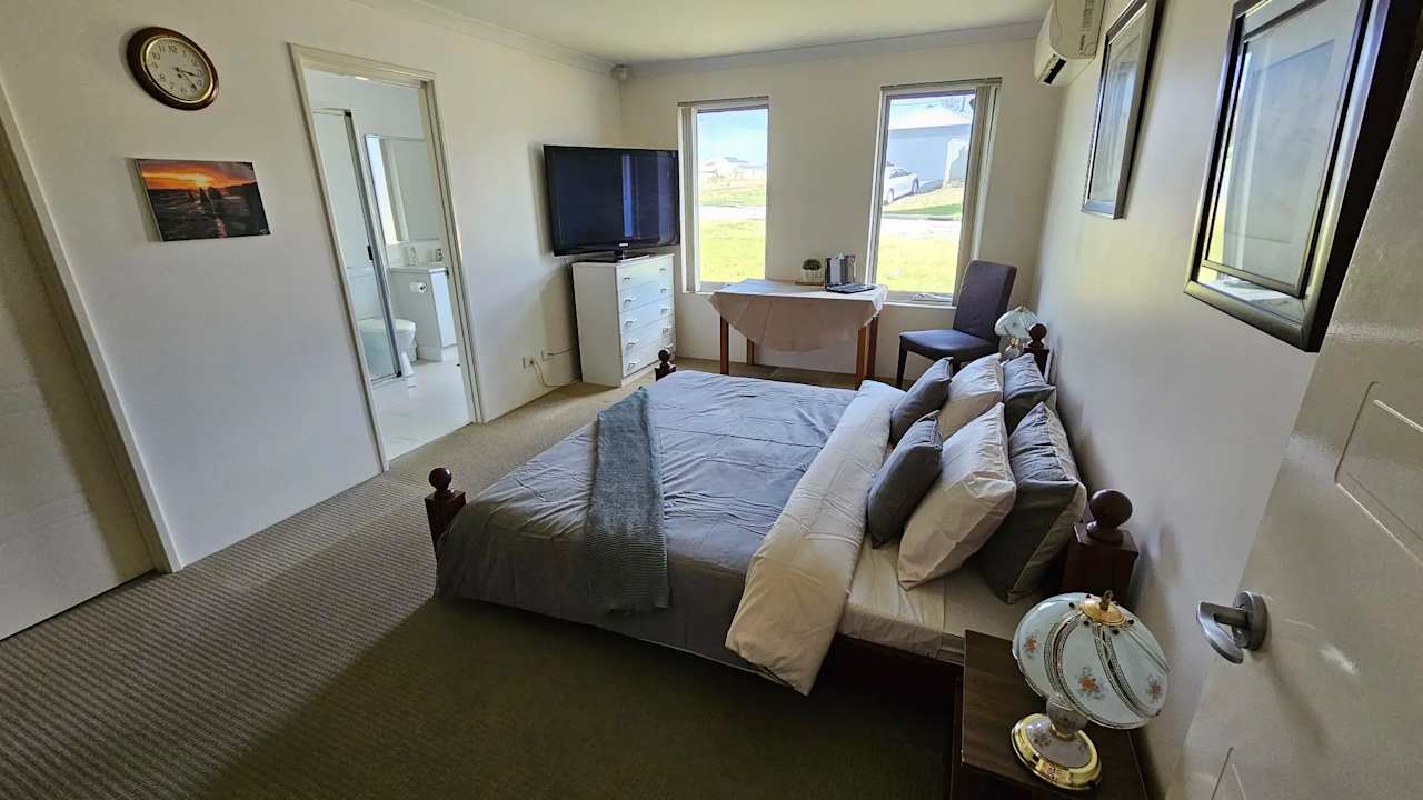 Furnished room with ensuite in a share house