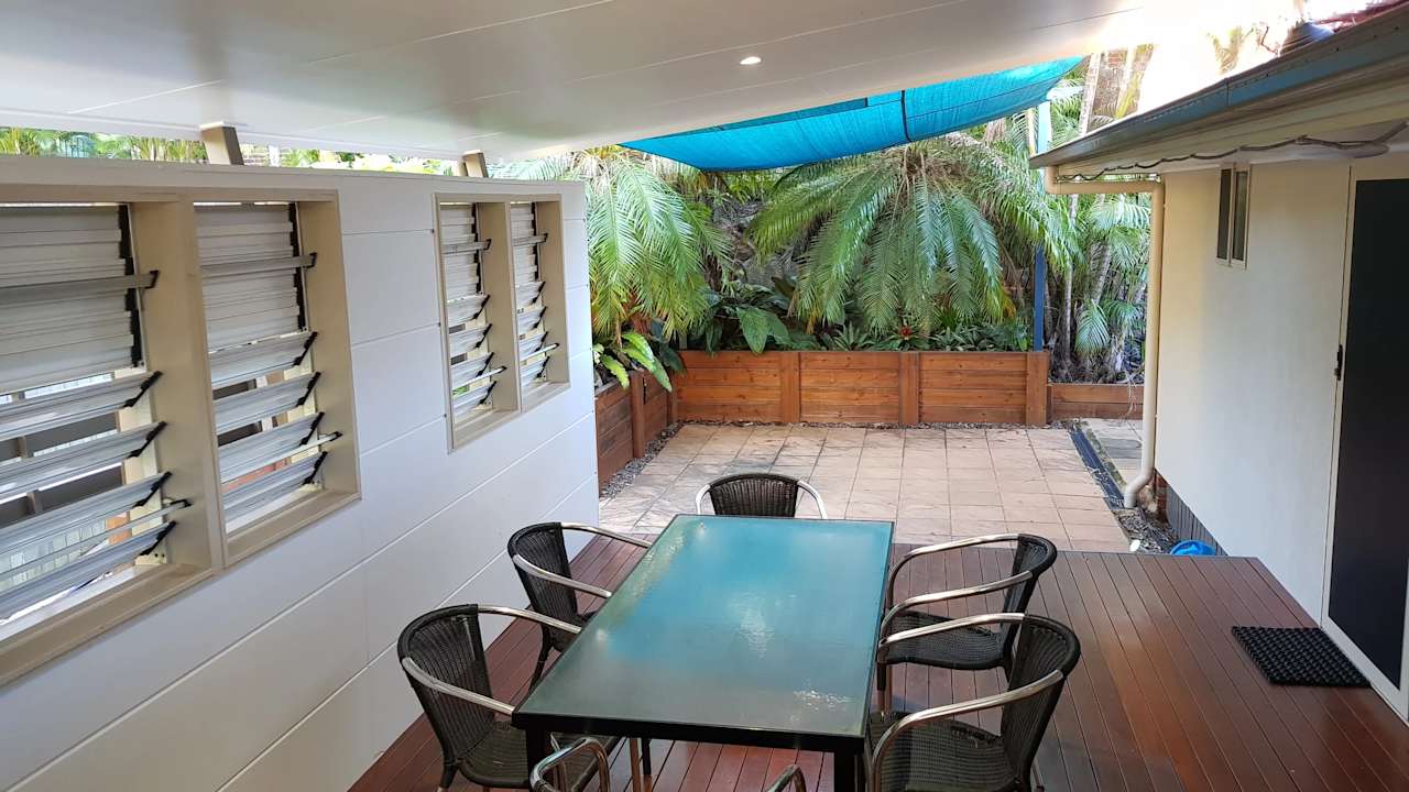 Room in a share house