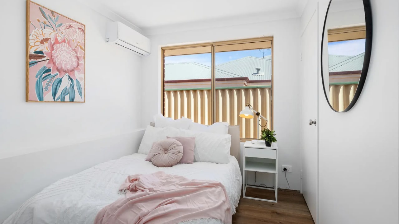 Furnished room with ensuite in a share house
