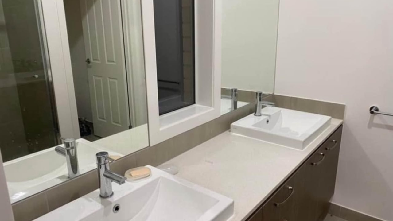 Furnished room with ensuite in a share house