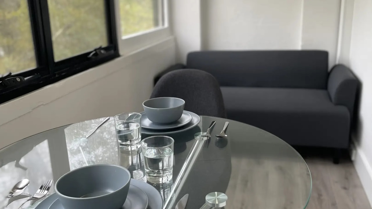 Furnished room studio flat for rent
