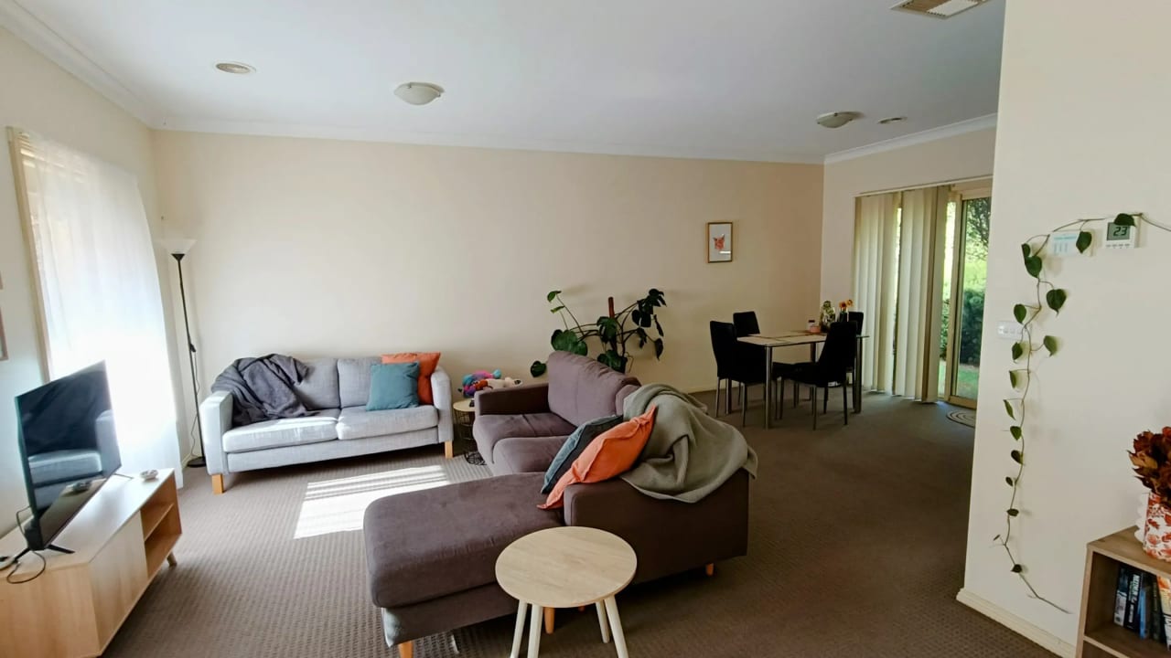 Whole property with 2 rooms for rent