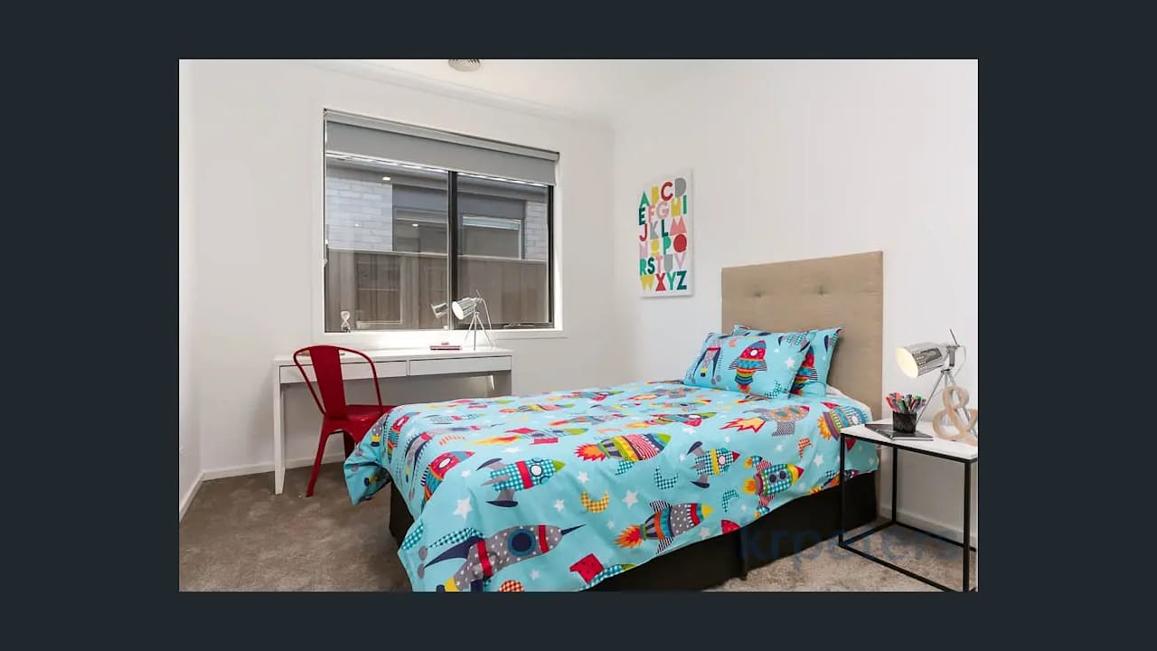 Room with ensuite in a share house