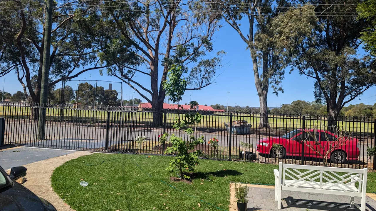 Room in a share house