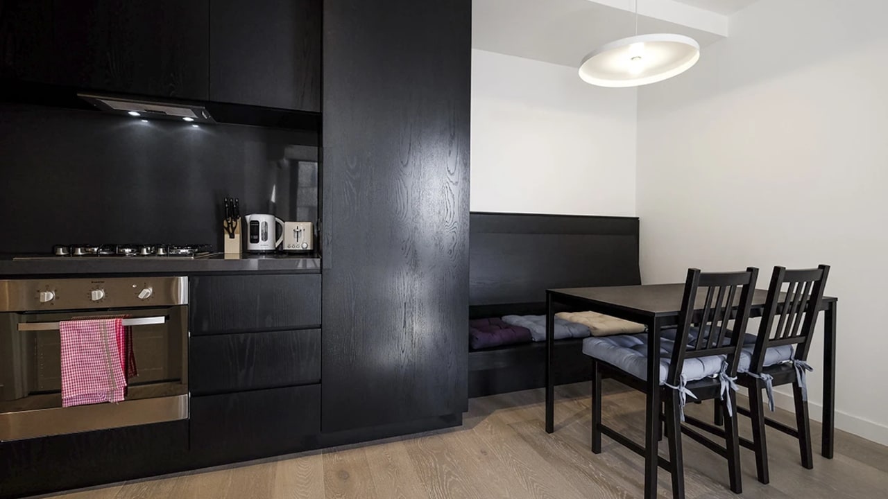 Whole property with 2 rooms for rent