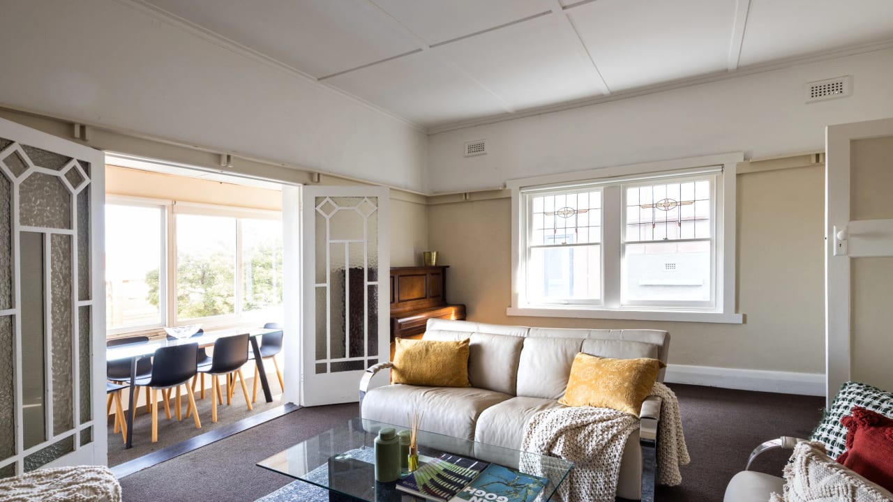 Furnished room in a share house