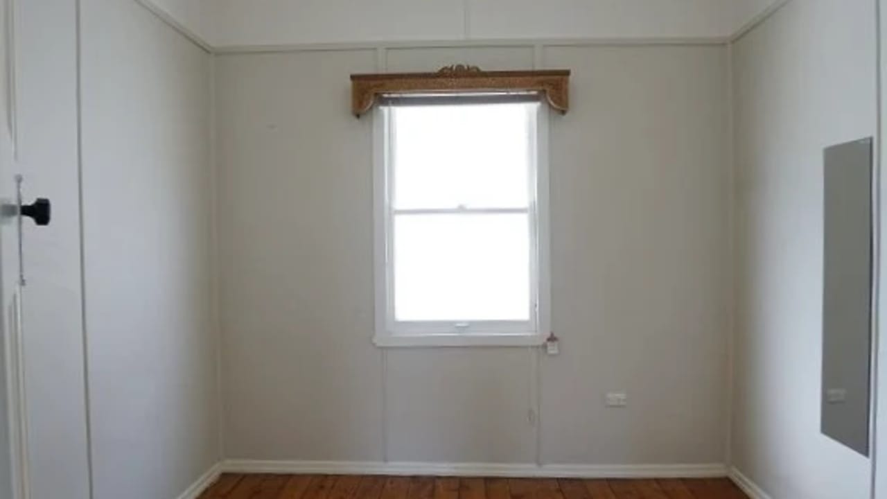 Unfurnished room in a share house