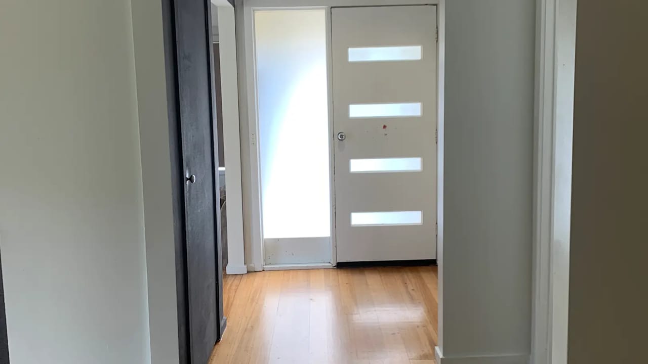 Room in a share house