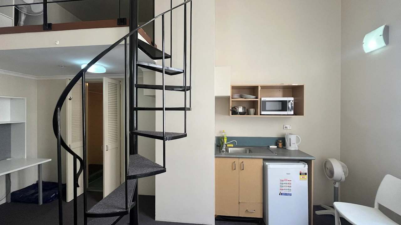 Furnished room studio flat for rent