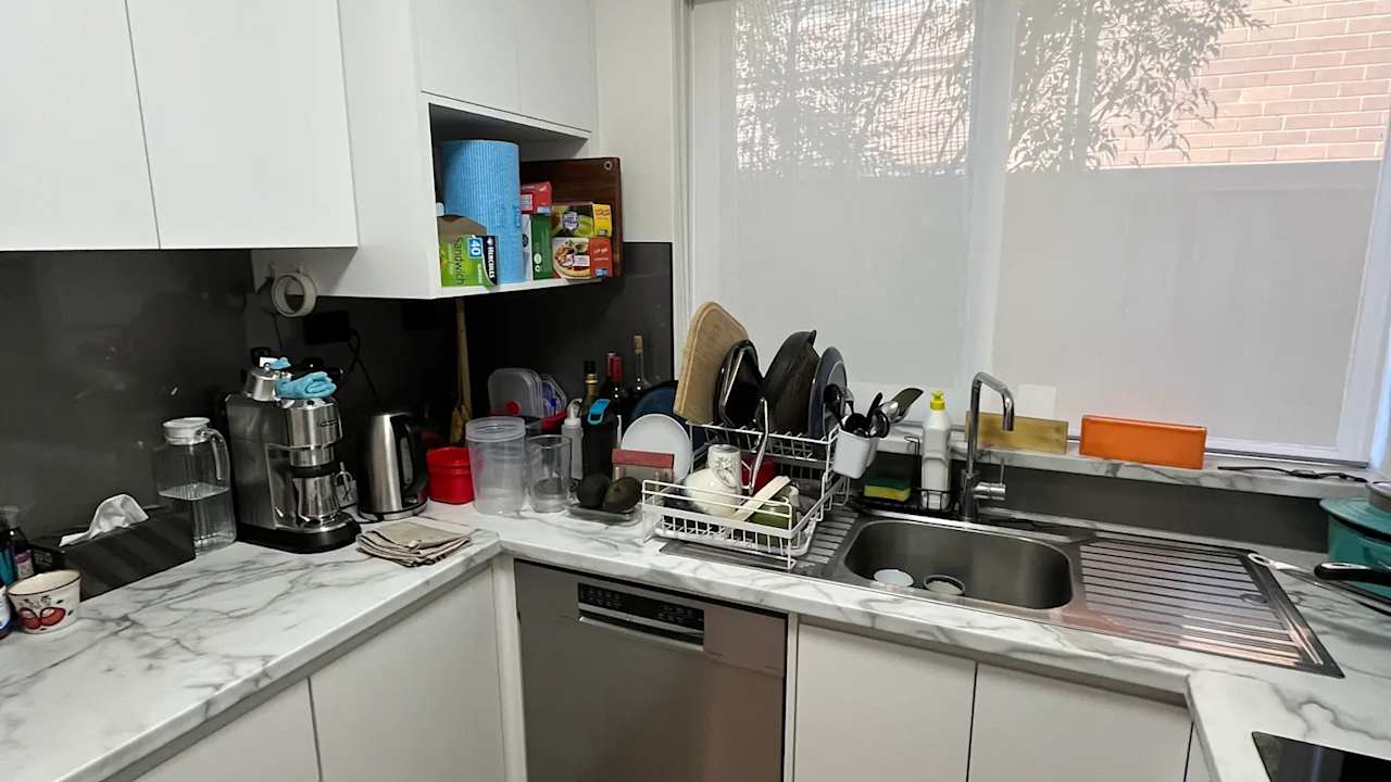 Furnished room in a flatshare