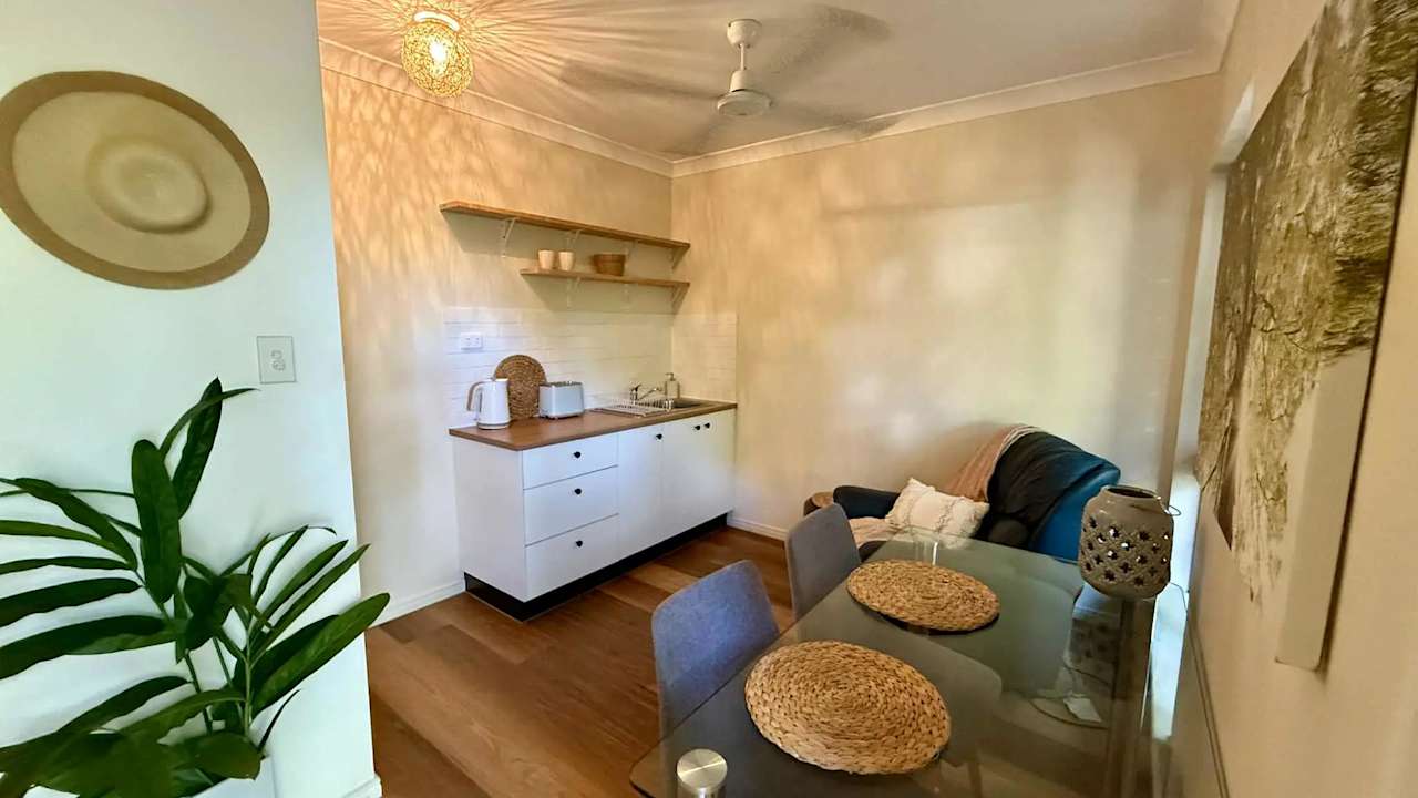 Furnished room granny flat for rent