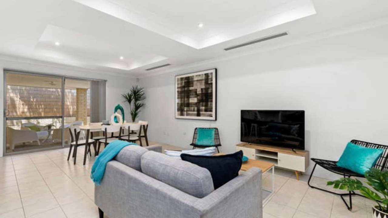 Unfurnished room in a share house
