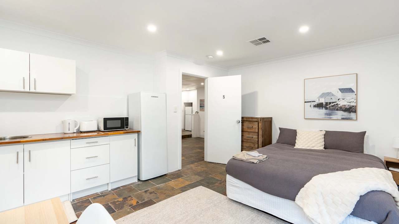 Furnished room with ensuite in a share house