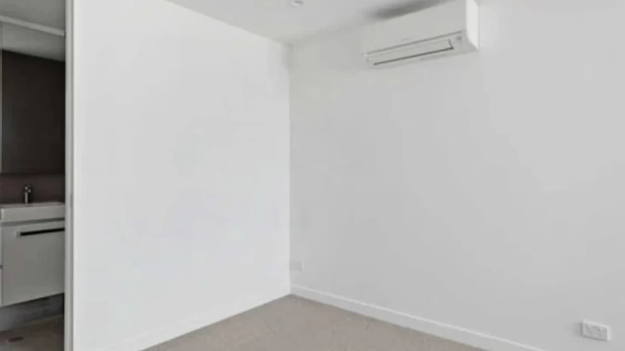 Whole property with 2 rooms for rent