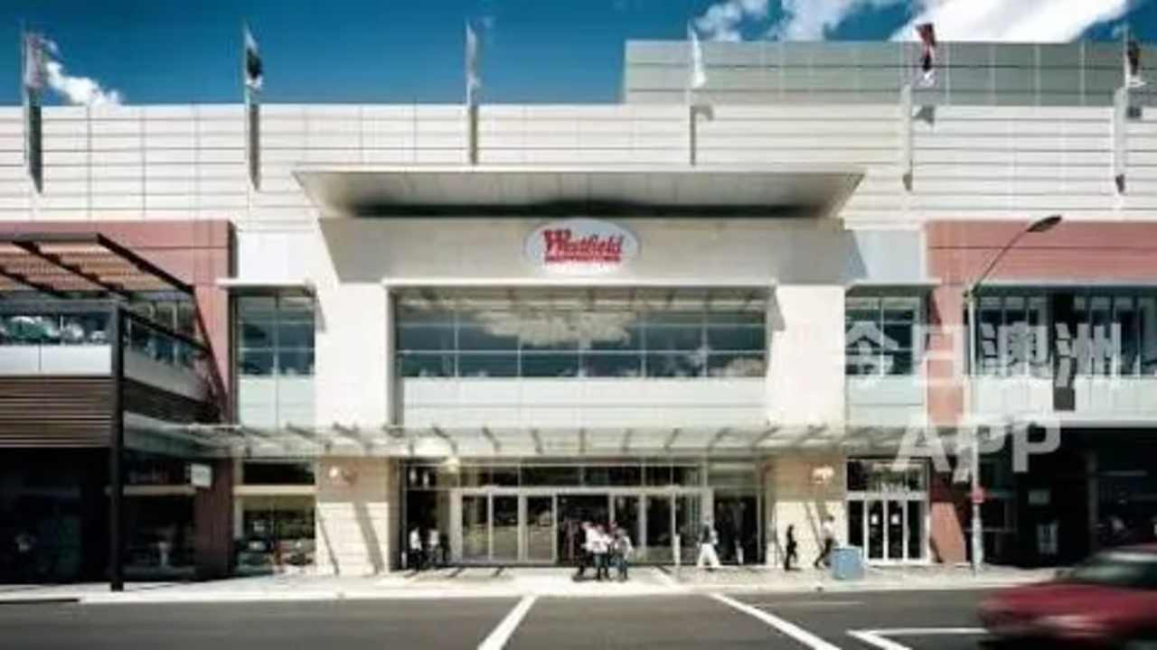 Furnished room with ensuite in a share house