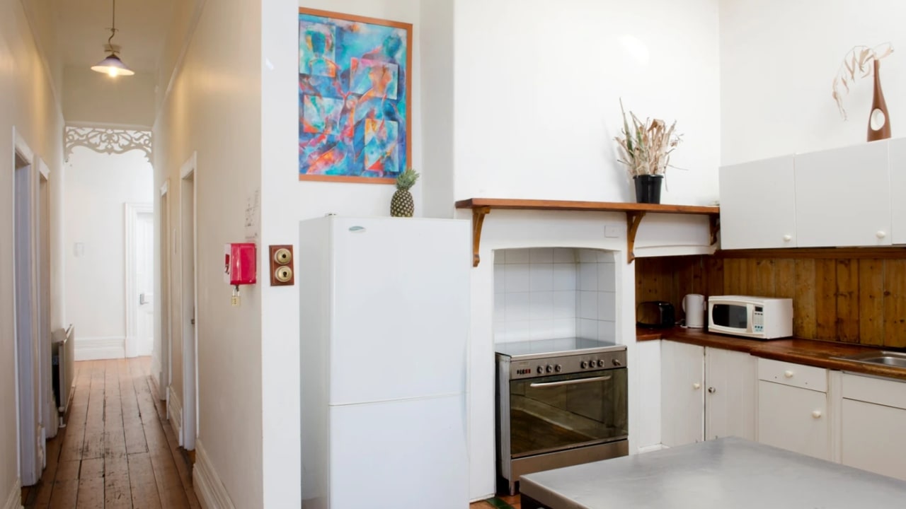 Furnished room in a share house