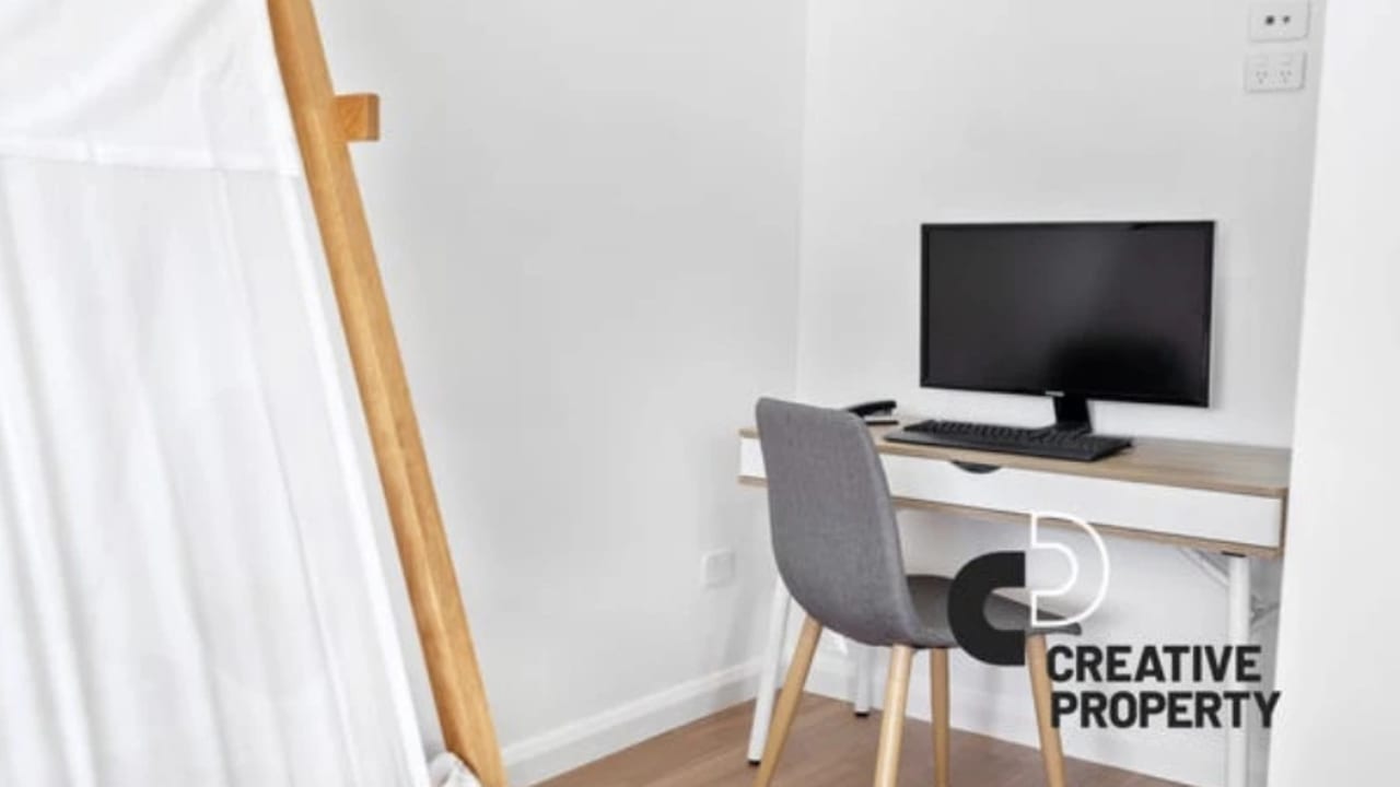 Unfurnished room in a share house