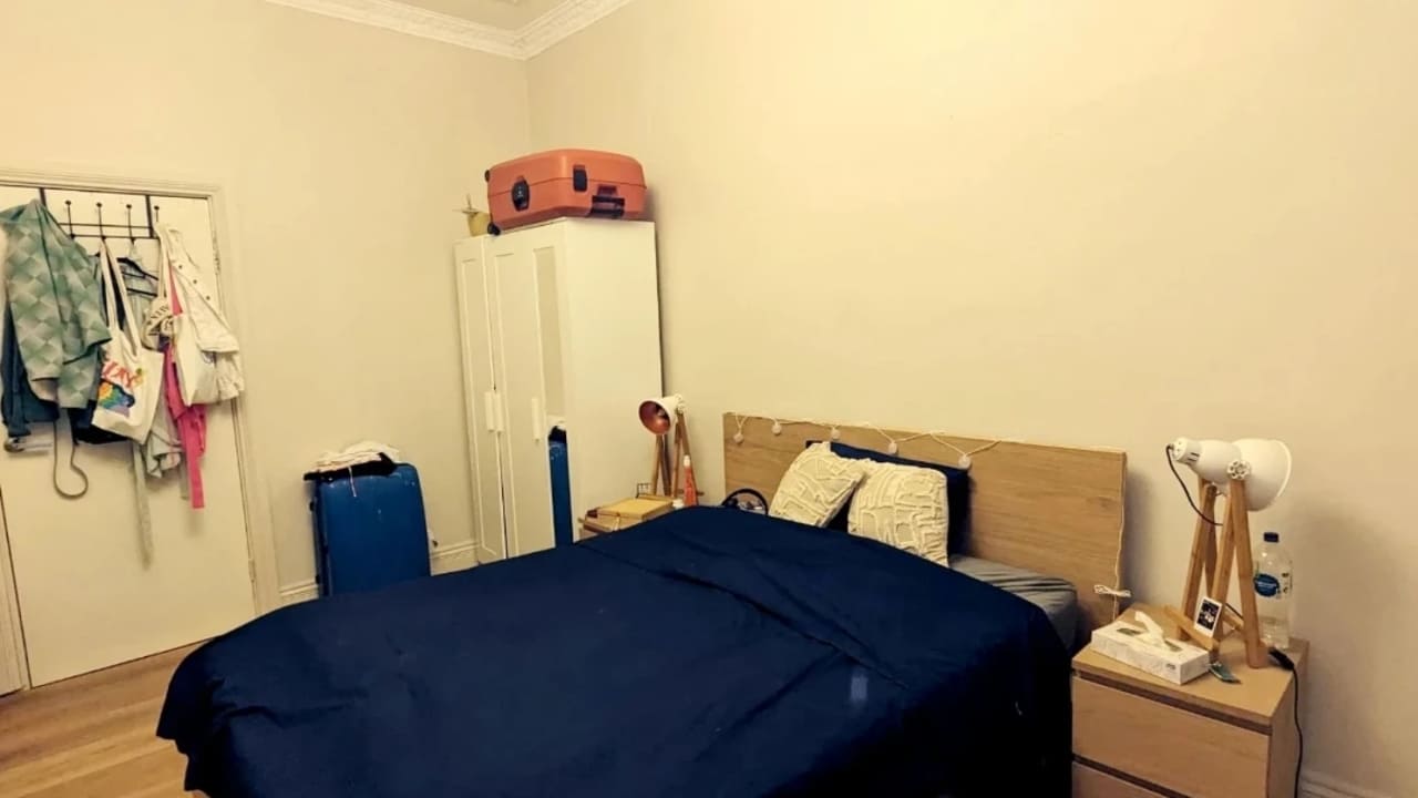 Furnished room with own bathroom