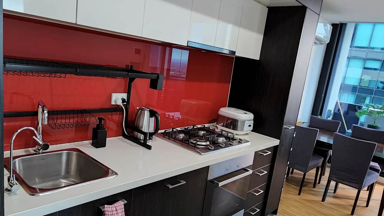 Furnished room in a flatshare