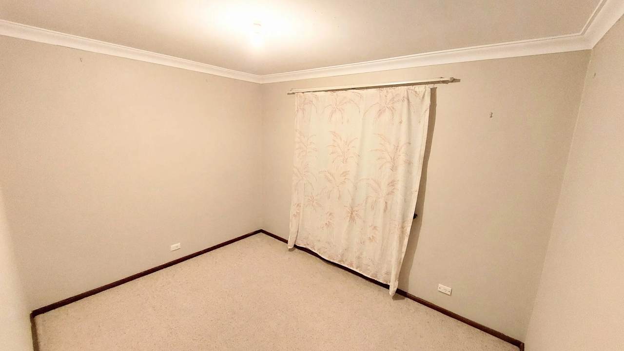 Unfurnished room in a share house