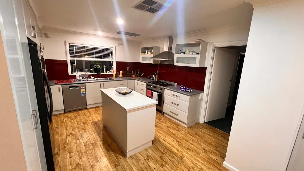 Furnished room in a share house