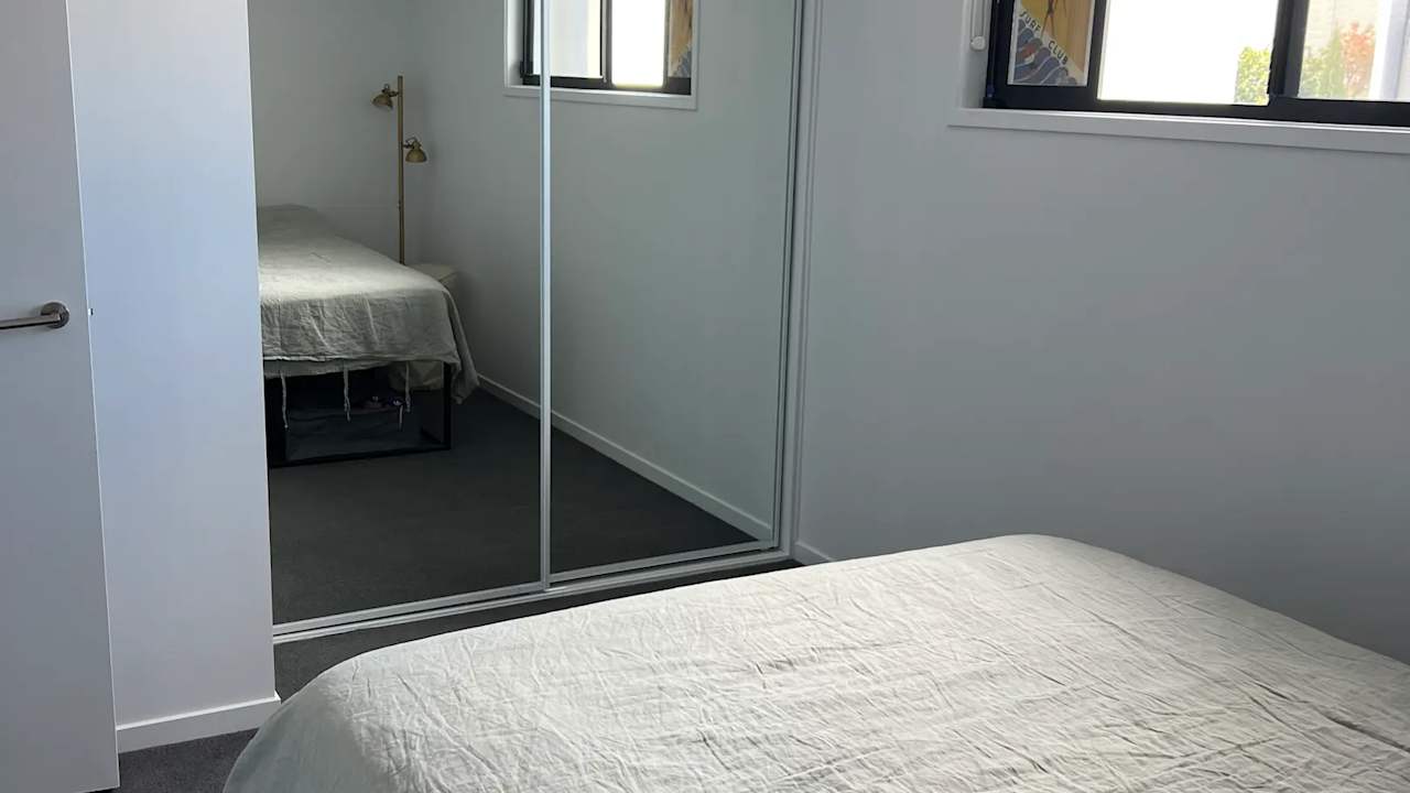 Unfurnished room in a share house