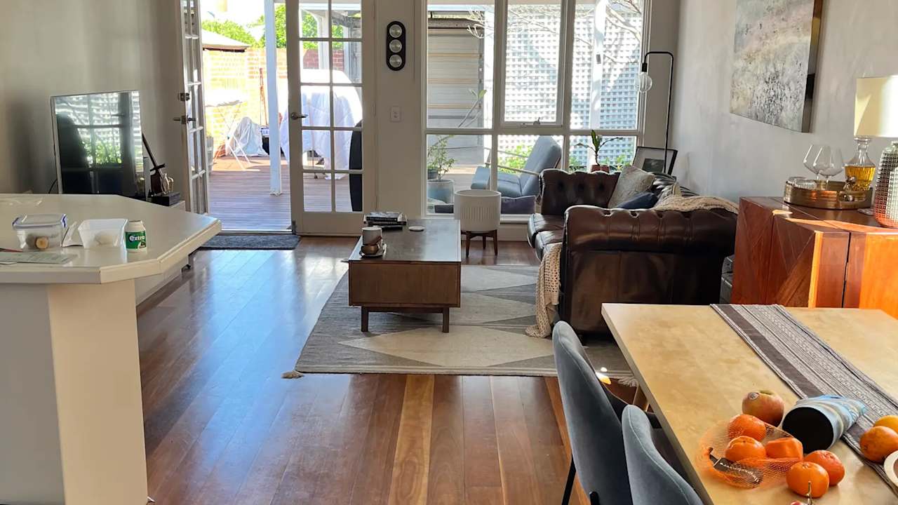 Unfurnished room with own bathroom