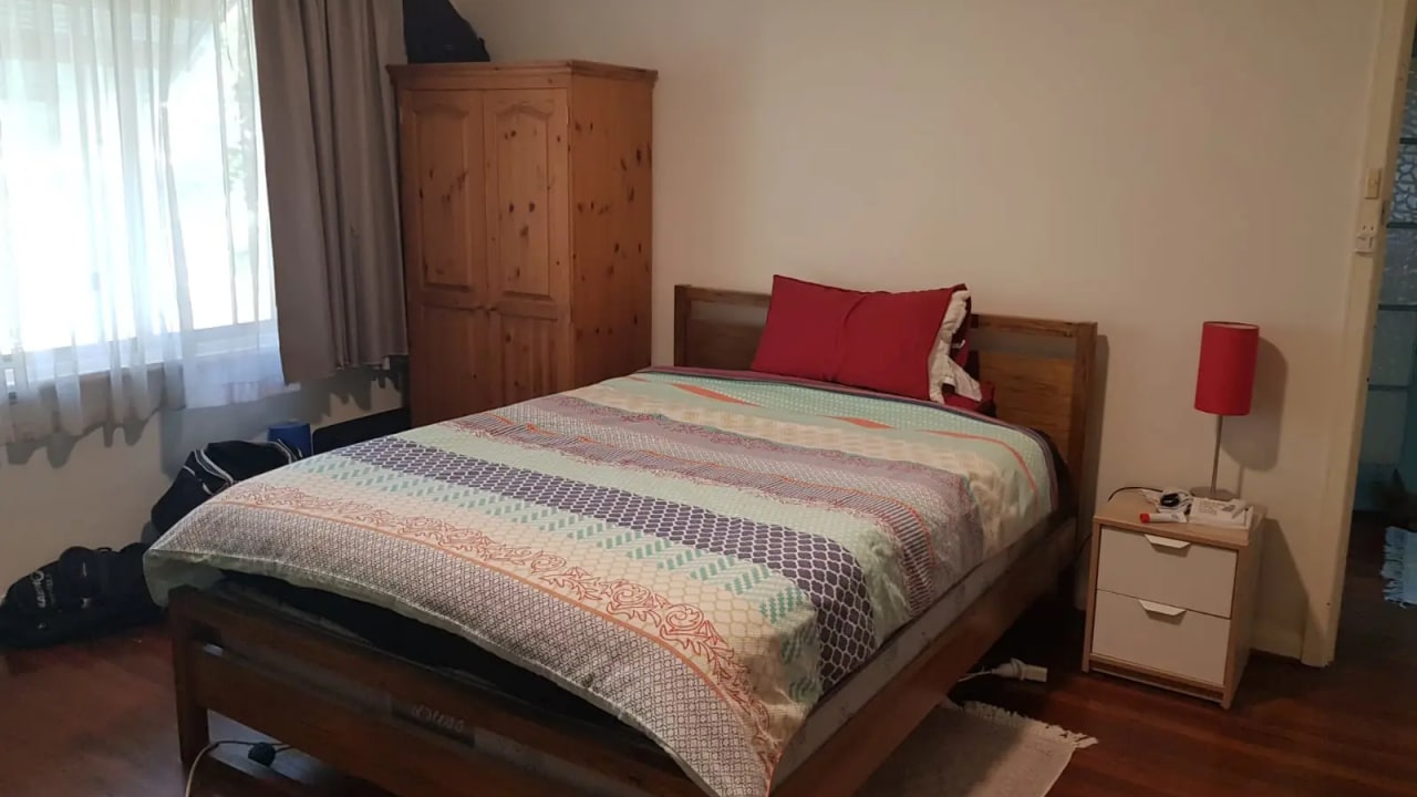 Furnished room in a share house