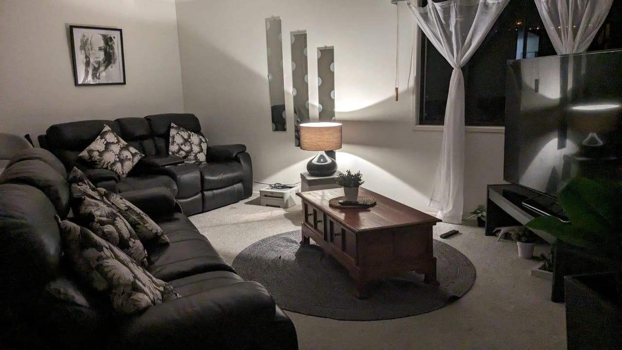 Room in a share house