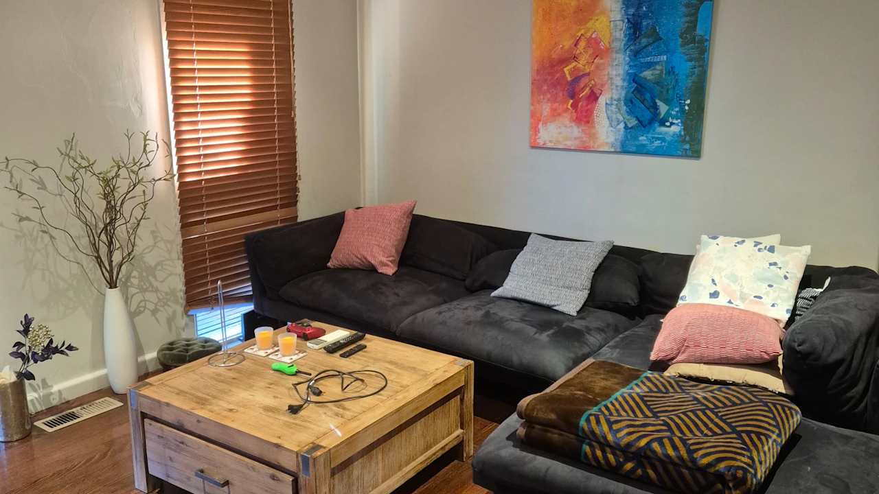 Furnished room in a share house