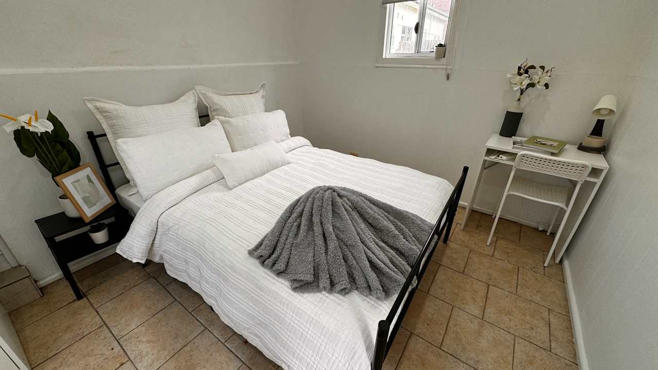 Furnished room granny flat for rent