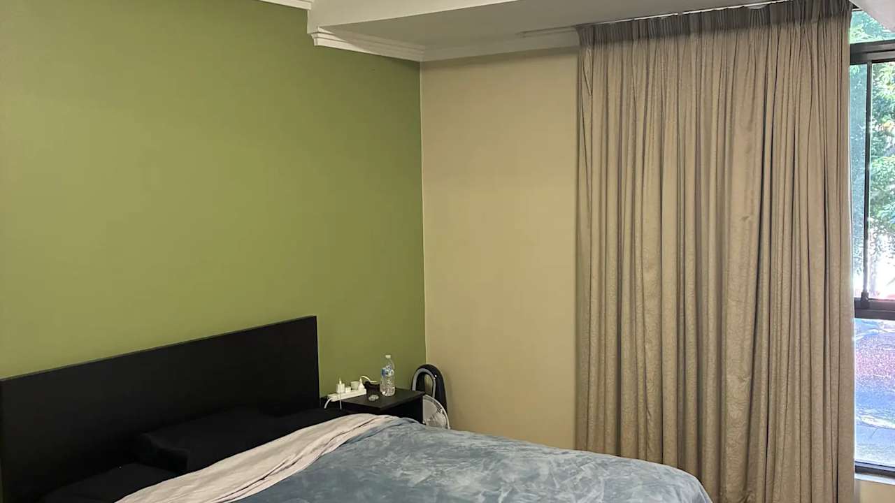 Room in a share house