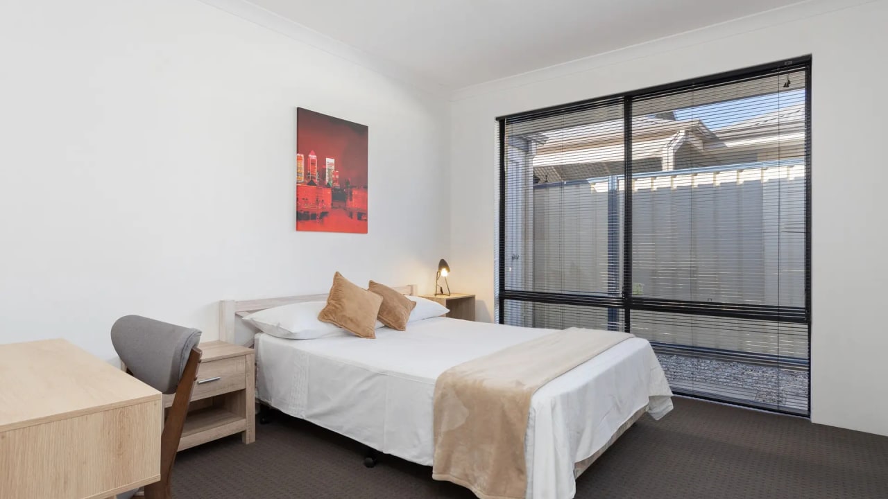 Furnished room in a share house
