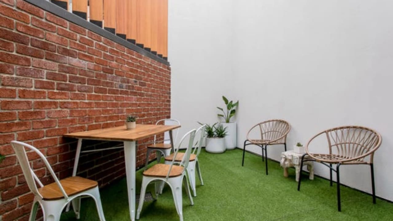 Furnished room with own bathroom