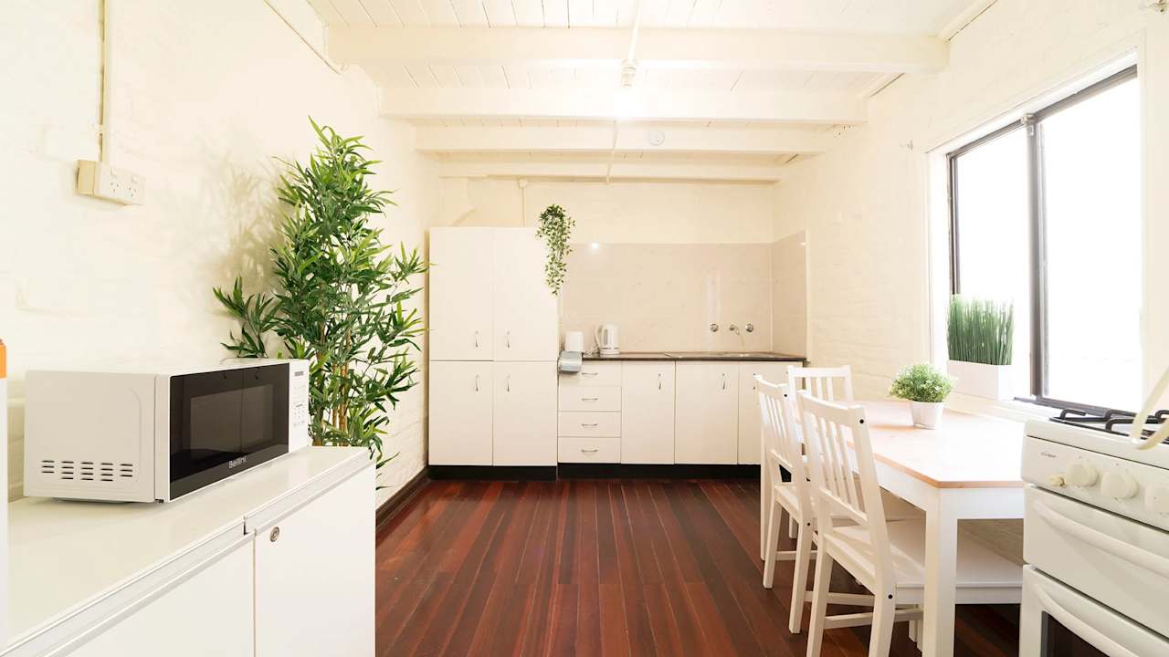 Furnished room in a share house