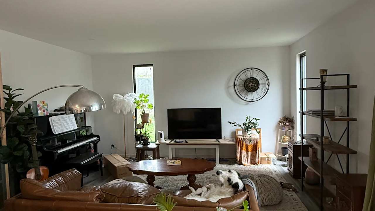 Furnished room with own bathroom
