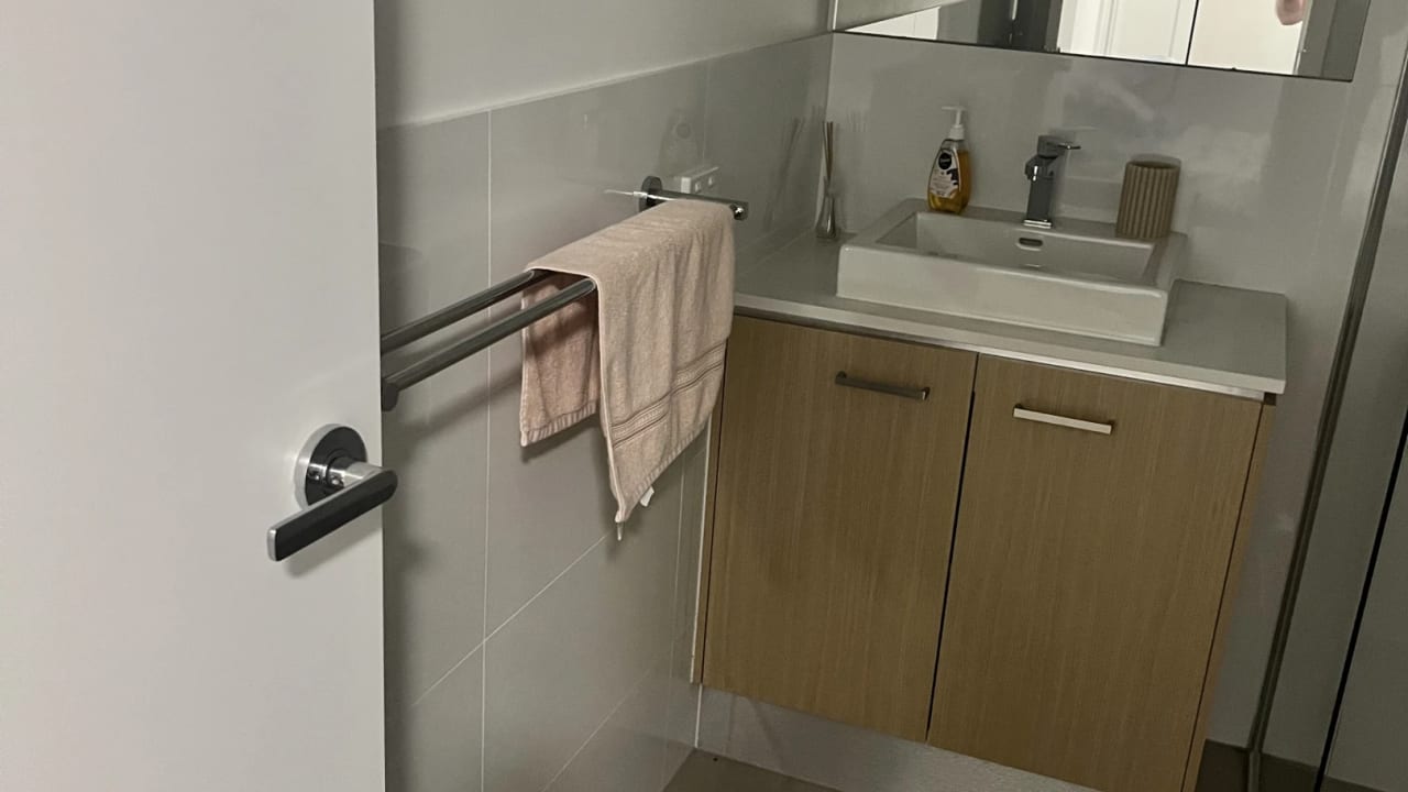 Furnished room with ensuite in a share house