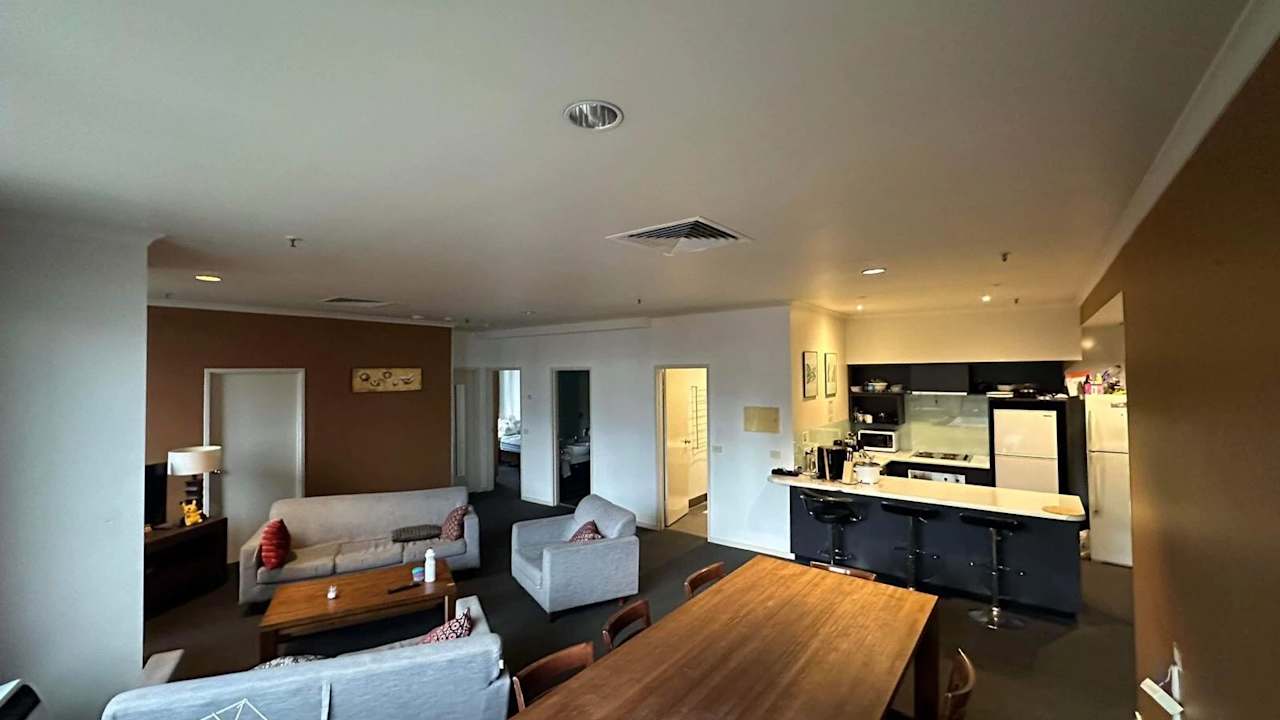 Furnished room in a flatshare