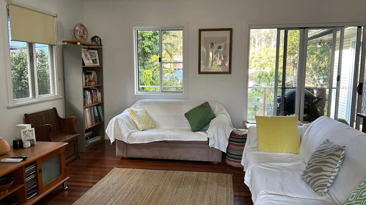 Room in a share house
