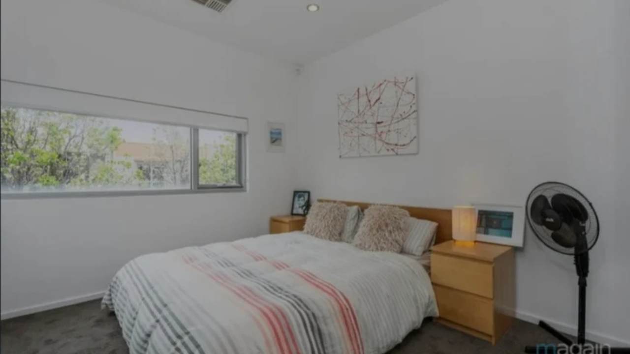 Unfurnished room with own bathroom