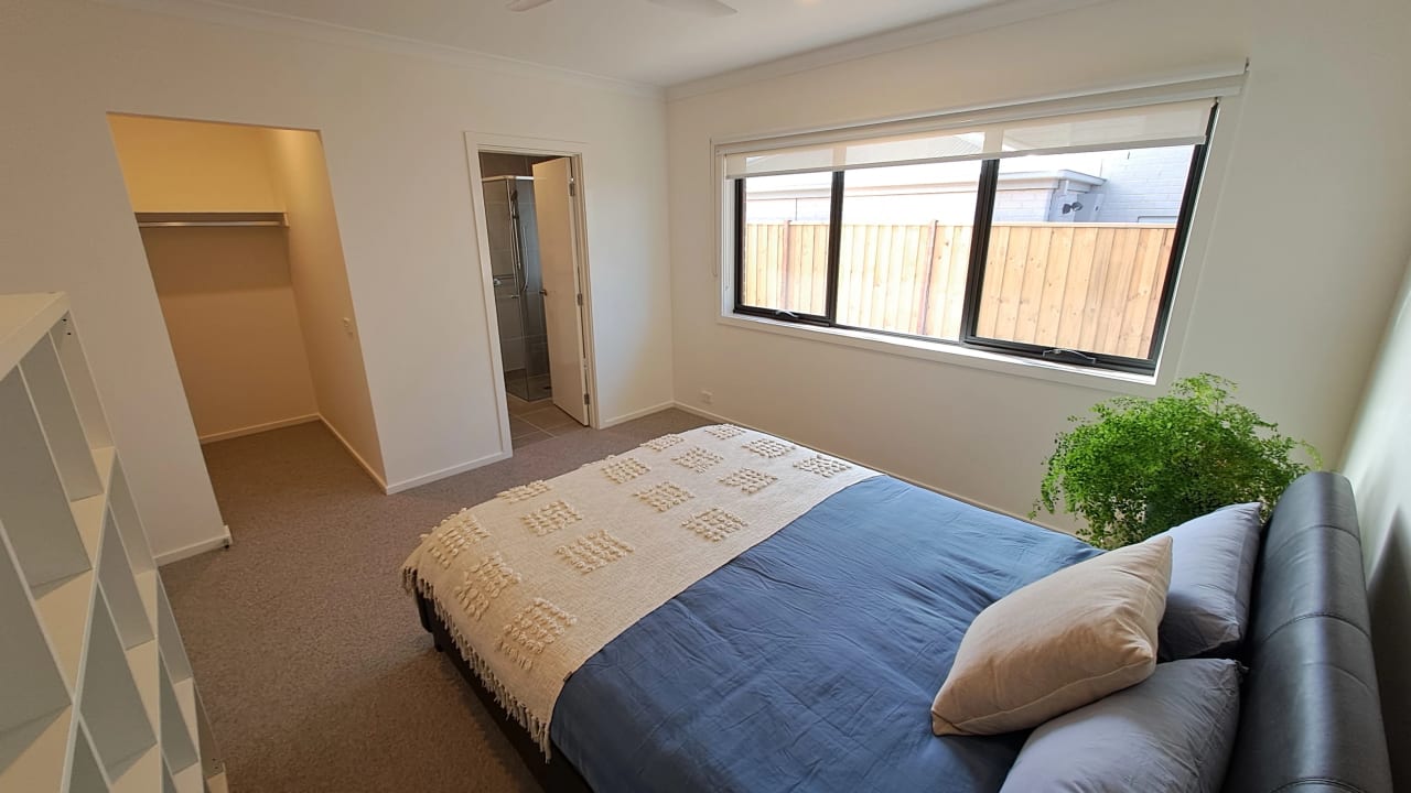 Furnished room studio flat for rent